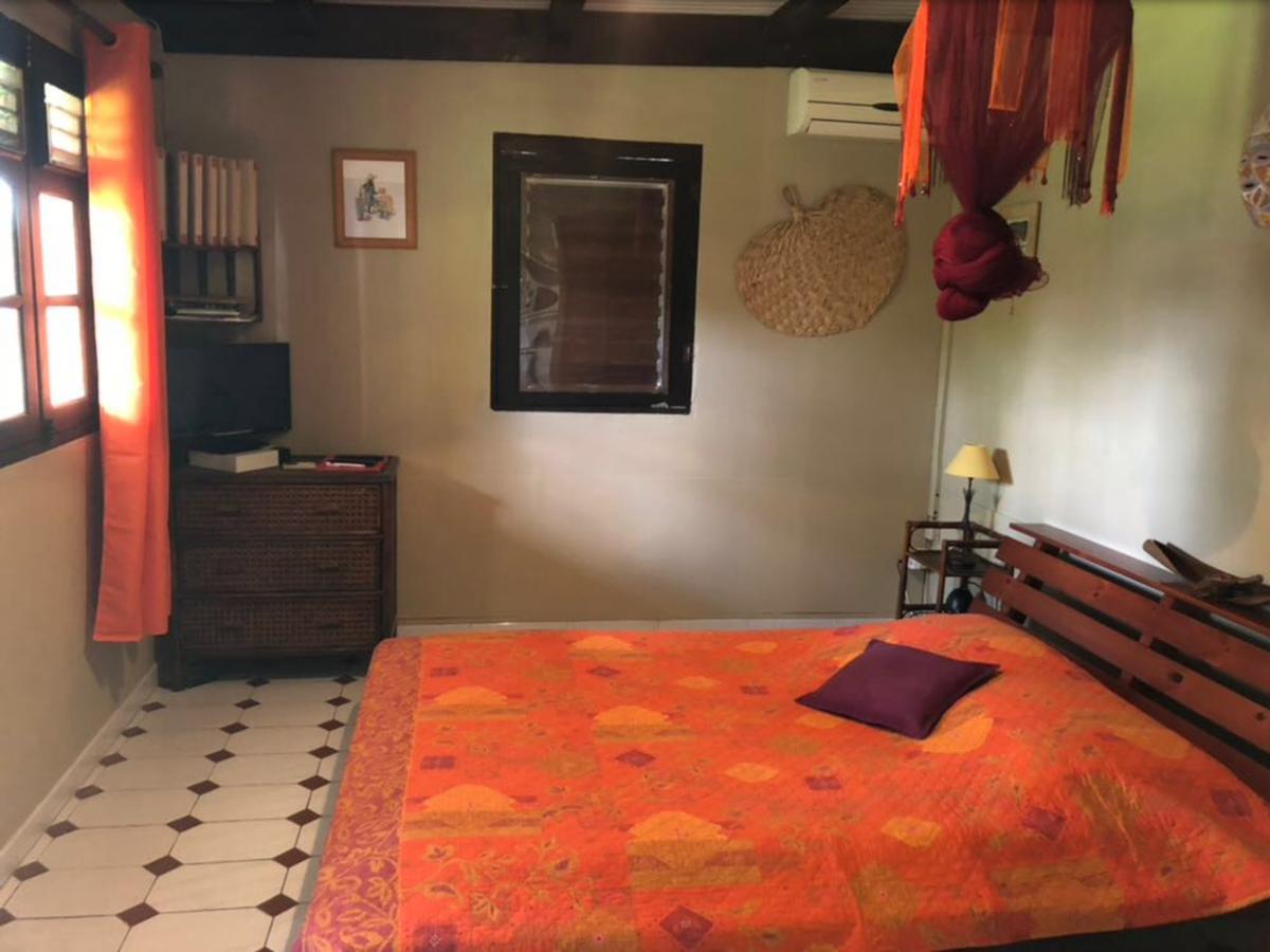 Le Bungalow Des Bougainvilliers Ducos Esterno foto