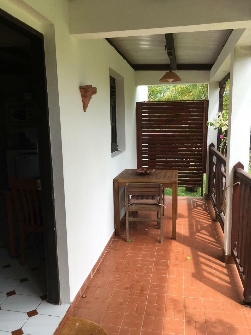 Le Bungalow Des Bougainvilliers Ducos Esterno foto